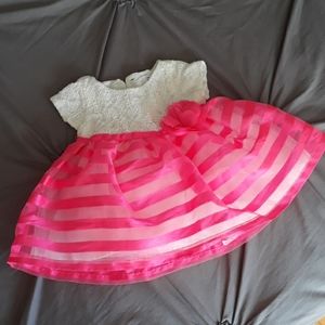 ➡️3/15$⬅️  Never been worn Beautiful dress